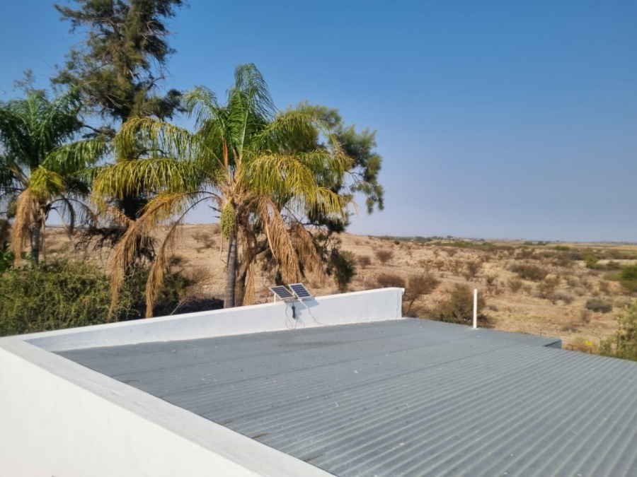 5 Bedroom Property for Sale in Upington Rural Northern Cape